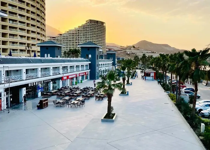 Porto Sokhna Pyramids For Familis Chalet