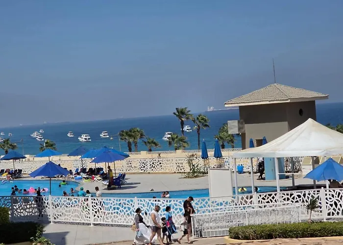 Porto Sokhna Pyramids For Familis * Ain Suchna